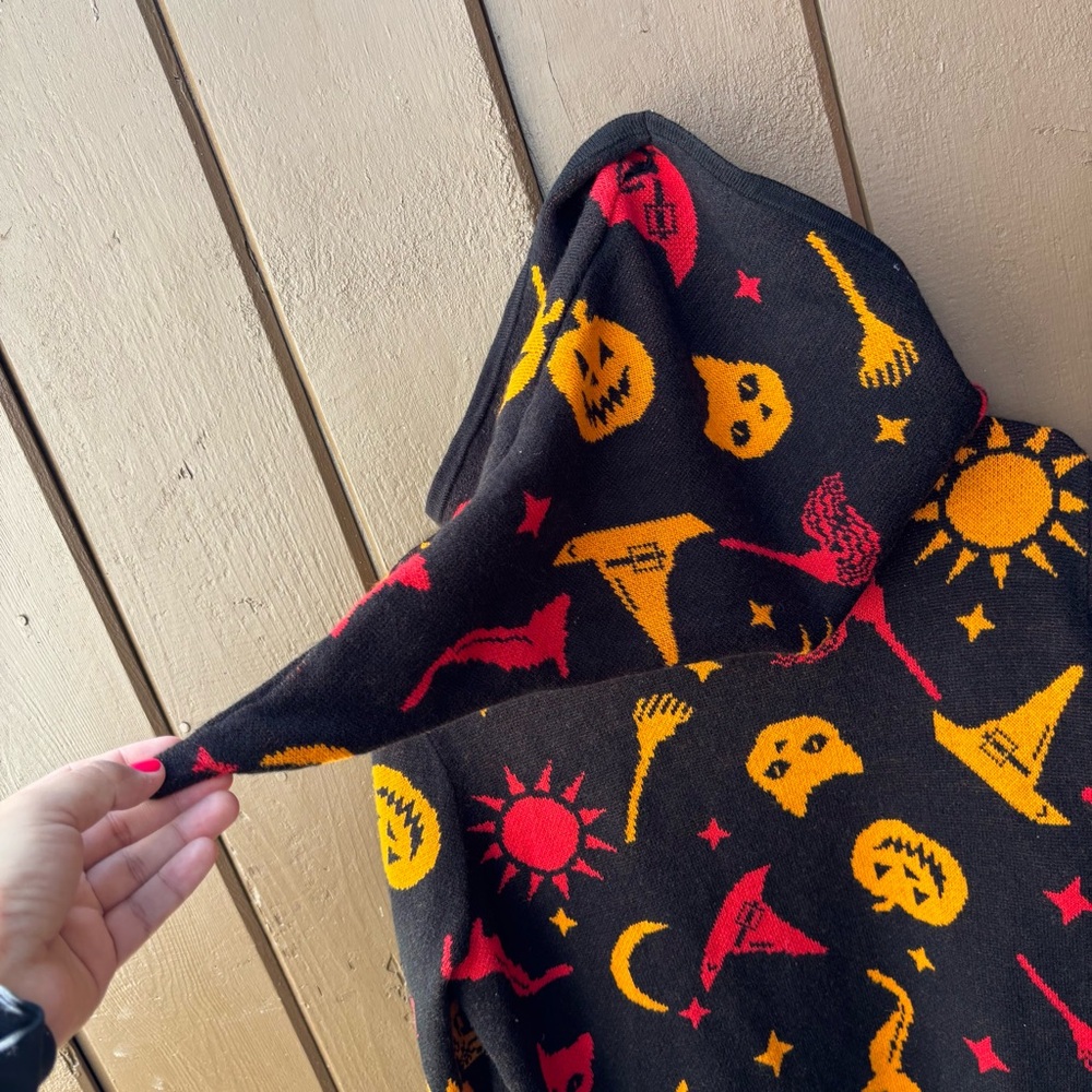 Her Universe Disney Hocus Pocus Dani Hooded Flyaway Cardigan Size L Halloween - Picture 7 of 12